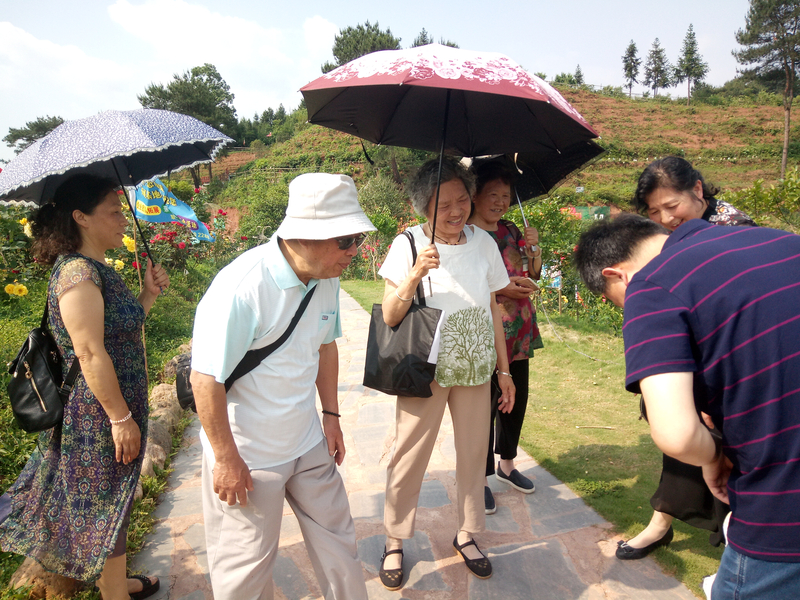 1526548376948007811.jpg 418733387174090514.jpg