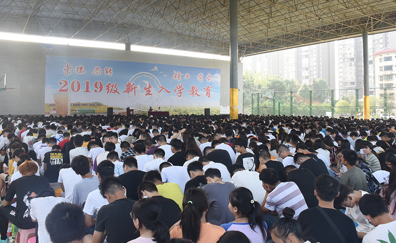 1568281619024043536.jpg 3.jpg