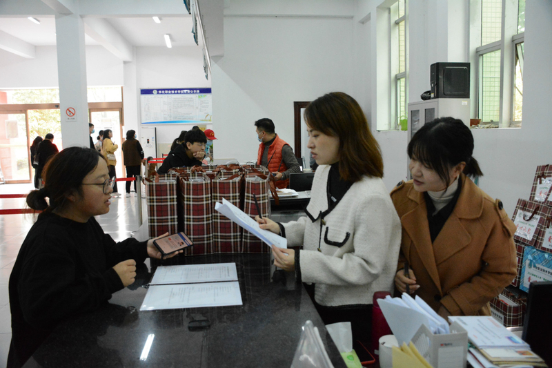 1604653964619093247.jpg DSC_4481_meitu_3.jpg