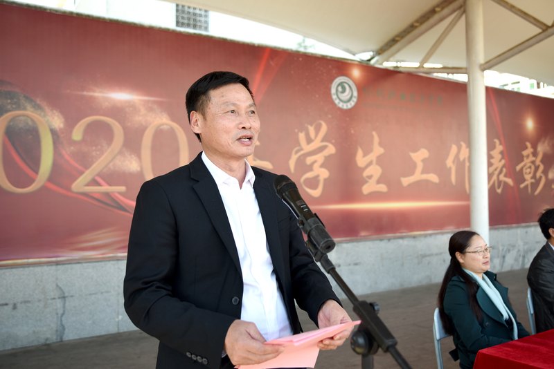 1605441965995086320.jpg 4.jpg