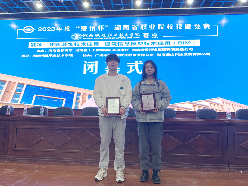 1677829993088060178.jpg EA920157C5890B1B38D6734AC837CC3F.jpg